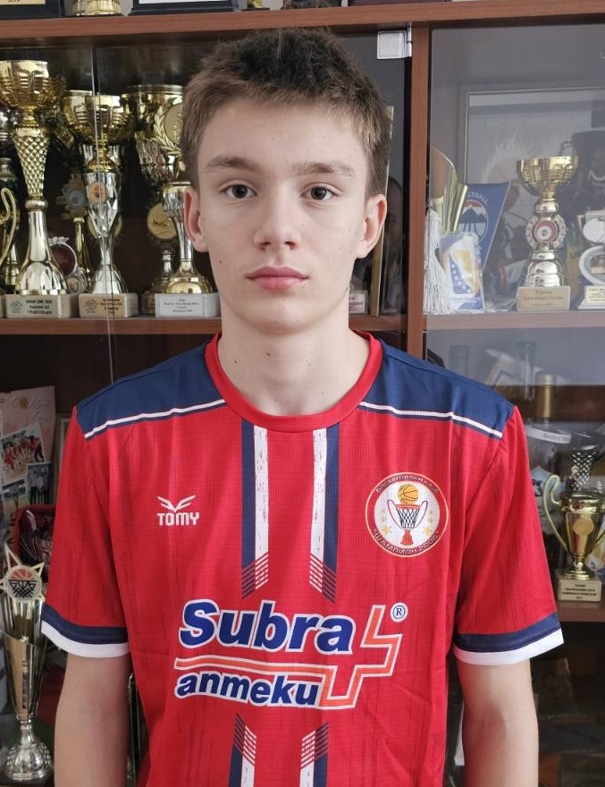 Алек Апостолов